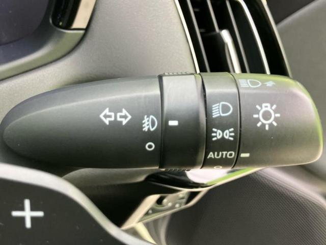 クラウンハイブリッド RSアドバンス 純正 8インチ ナビ/トヨタセーフティセンス/シートヒーター 前席/車線逸脱防止支援システム/シート ハーフレザー/ヘッドランプ LED/USBジャック/Bluetooth接続/ETC ローダウン(16枚目)