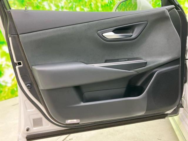 クラウンハイブリッド RSアドバンス 純正 8インチ ナビ/トヨタセーフティセンス/シートヒーター 前席/車線逸脱防止支援システム/シート ハーフレザー/ヘッドランプ LED/USBジャック/Bluetooth接続/ETC ローダウン(19枚目)