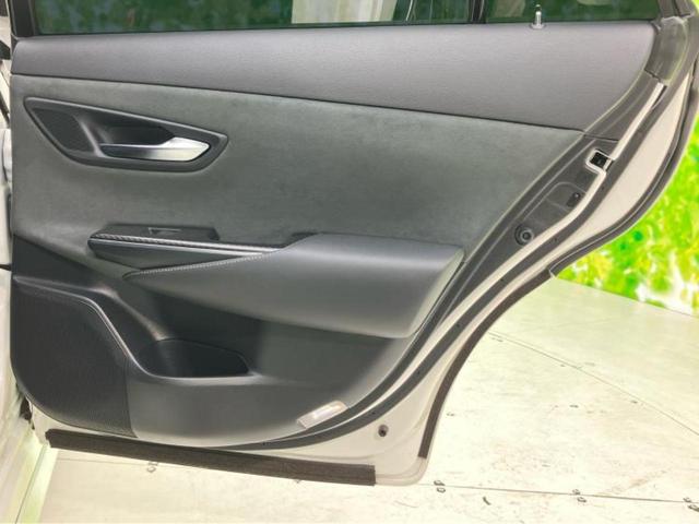 クラウンハイブリッド RSアドバンス 純正 8インチ ナビ/トヨタセーフティセンス/シートヒーター 前席/車線逸脱防止支援システム/シート ハーフレザー/ヘッドランプ LED/USBジャック/Bluetooth接続/ETC ローダウン(20枚目)