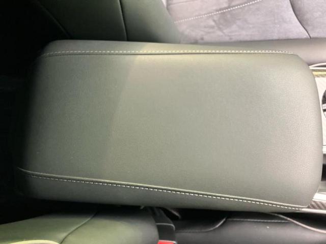 クラウンハイブリッド RSアドバンス 純正 8インチ ナビ/トヨタセーフティセンス/シートヒーター 前席/車線逸脱防止支援システム/シート ハーフレザー/ヘッドランプ LED/USBジャック/Bluetooth接続/ETC ローダウン(29枚目)