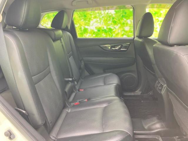 エクストレイル ４ＷＤ２０Ｘｉ　新品タイヤ／純正　９インチ　ＳＤナビ／インテリジェントルームミラー／衝突安全装置／アラウンドビューモニター／車線逸脱防止支援システム／プロパイロット／電動バックドア／ドライブレコーダー　純正　４ＷＤ（5枚目）