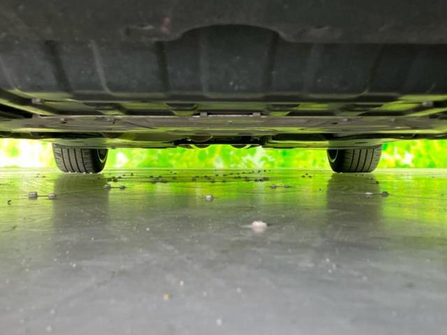 クラウンハイブリッド ＲＳアドバンス　純正　ナビ／デジタルインナーミラー／衝突安全装置／シートヒーター／パノラミックビューモニター／車線逸脱防止支援システム／電動バックドア／ヘッドランプ　ＬＥＤ／ＥＢＤ付ＡＢＳ／横滑り防止装置　電動シート（8枚目）