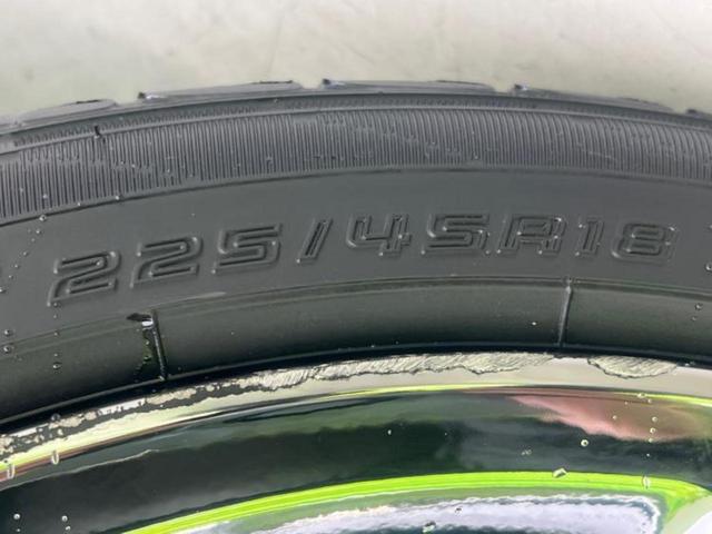 クラウンハイブリッド ＲＳアドバンス　純正　ナビ／デジタルインナーミラー／衝突安全装置／シートヒーター／パノラミックビューモニター／車線逸脱防止支援システム／電動バックドア／ヘッドランプ　ＬＥＤ／ＥＢＤ付ＡＢＳ／横滑り防止装置　電動シート（12枚目）