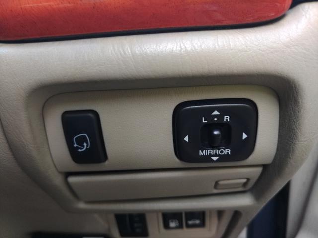 オリジン ベースグレード 1000台限定車 観音開きドア レザーシート シートヒーター ナビ テレビ バックカメラ リモコンドアミラー パワアーウィンドゥ 初代クラウン オマージュ レトロ クラシック カスタム(24枚目)