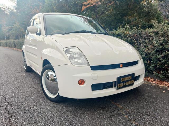 WiLL Vi ベースグレード カボチャ馬車 クリフカットシルエット 共同プロジェクト開発車 グッドデザイン賞受賞車 フランスパン内装 ナビ フロントパワーウィンドゥ パワーステアリング(4枚目)