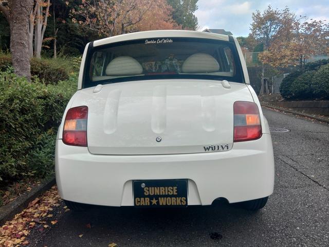 WiLL Vi ベースグレード カボチャ馬車 クリフカットシルエット 共同プロジェクト開発車 グッドデザイン賞受賞車 フランスパン内装 ナビ フロントパワーウィンドゥ パワーステアリング(9枚目)