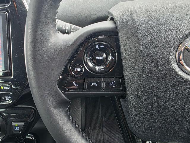 プリウス Ａツーリングセレクション　ユーザー様買取車　ＴＲＤフルエアロ　純正ナビ　Ｂカメラ　ＤＴＶ　トヨタセーフティーセンス　シートヒーター　置くだけ充電　黒合皮シート　ＥＴＣ　パワーシート　プッシュスタート　ワンオーナー（35枚目）