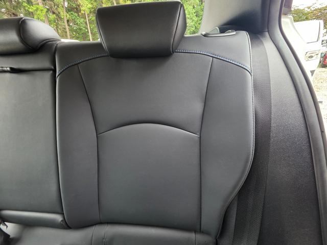 プリウス Ａツーリングセレクション　ユーザー様買取車　ＴＲＤフルエアロ　純正ナビ　Ｂカメラ　ＤＴＶ　トヨタセーフティーセンス　シートヒーター　置くだけ充電　黒合皮シート　ＥＴＣ　パワーシート　プッシュスタート　ワンオーナー（58枚目）