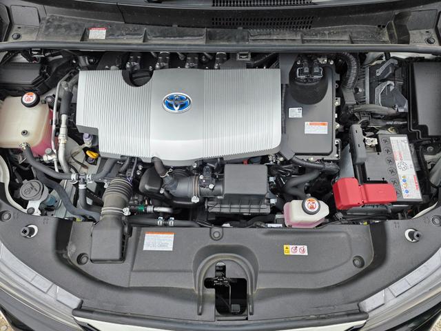 プリウス Ａツーリングセレクション　ユーザー様買取車　ＴＲＤフルエアロ　純正ナビ　Ｂカメラ　ＤＴＶ　トヨタセーフティーセンス　シートヒーター　置くだけ充電　黒合皮シート　ＥＴＣ　パワーシート　プッシュスタート　ワンオーナー（72枚目）