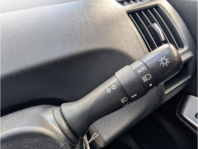 TOYOTA PRIUS ALPHA S TOURING SELECTION