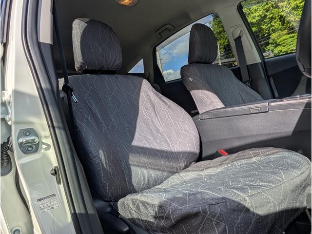 TOYOTA PRIUS ALPHA S TOURING SELECTION