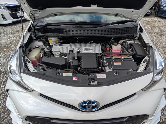 TOYOTA PRIUS ALPHA S TOURING SELECTION