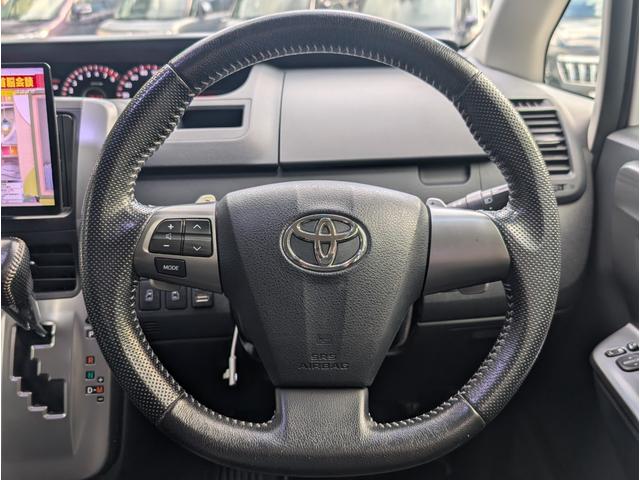 ヴォクシー ZS 煌III ユーザー様買取車両 1オーナー車 パナソニックフローティングナビゲーション ETC 両側パワースライドドア 7人乗り 禁煙車 記録簿 関東使用車両(16枚目)