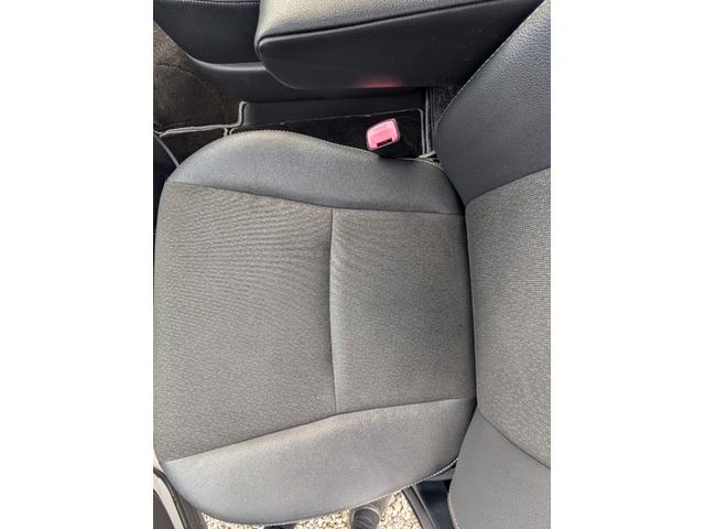 ヴォクシー ZS 煌III ユーザー様買取車両 1オーナー車 パナソニックフローティングナビゲーション ETC 両側パワースライドドア 7人乗り 禁煙車 記録簿 関東使用車両(29枚目)