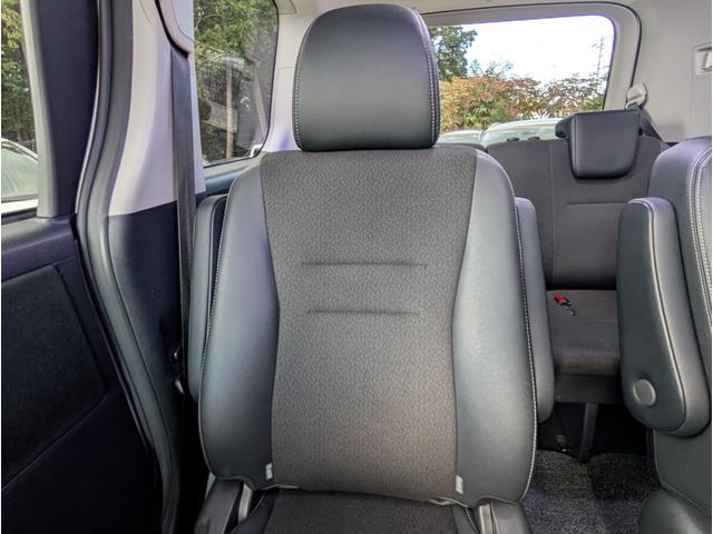 ヴォクシー ZS 煌III ユーザー様買取車両 1オーナー車 パナソニックフローティングナビゲーション ETC 両側パワースライドドア 7人乗り 禁煙車 記録簿 関東使用車両(32枚目)