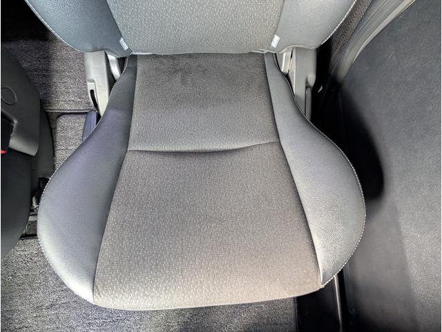ヴォクシー ZS 煌III ユーザー様買取車両 1オーナー車 パナソニックフローティングナビゲーション ETC 両側パワースライドドア 7人乗り 禁煙車 記録簿 関東使用車両(35枚目)