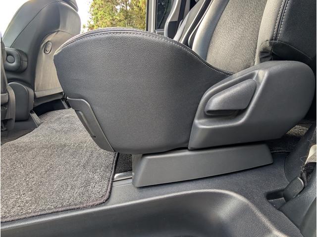 ヴォクシー ZS 煌III ユーザー様買取車両 1オーナー車 パナソニックフローティングナビゲーション ETC 両側パワースライドドア 7人乗り 禁煙車 記録簿 関東使用車両(39枚目)