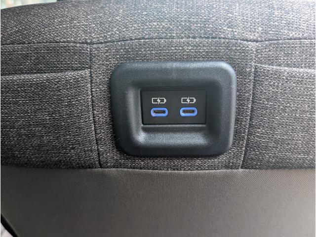 シエンタ ハイブリッドZ ユーザー様買取車両 1オーナー車 モデリスタエアロ ナビゲーション サーキュレーター 全周囲モニター 両側パースライドドア ETC シートヒーター ステアリングヒーター 禁煙車 記録簿(33枚目)