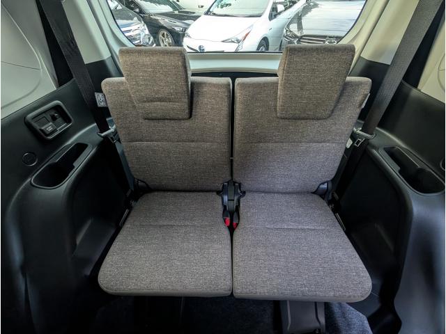 シエンタ ハイブリッドZ ユーザー様買取車両 1オーナー車 モデリスタエアロ ナビゲーション サーキュレーター 全周囲モニター 両側パースライドドア ETC シートヒーター ステアリングヒーター 禁煙車 記録簿(50枚目)