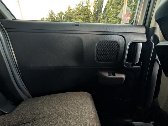 シエンタ ハイブリッドZ ユーザー様買取車両 1オーナー車 モデリスタエアロ ナビゲーション サーキュレーター 全周囲モニター 両側パースライドドア ETC シートヒーター ステアリングヒーター 禁煙車 記録簿(57枚目)