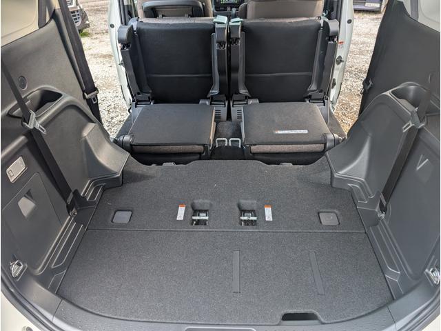 シエンタ ハイブリッドZ ユーザー様買取車両 1オーナー車 モデリスタエアロ ナビゲーション サーキュレーター 全周囲モニター 両側パースライドドア ETC シートヒーター ステアリングヒーター 禁煙車 記録簿(61枚目)