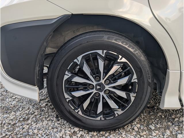 シエンタ ハイブリッドZ ユーザー様買取車両 1オーナー車 モデリスタエアロ ナビゲーション サーキュレーター 全周囲モニター 両側パースライドドア ETC シートヒーター ステアリングヒーター 禁煙車 記録簿(65枚目)