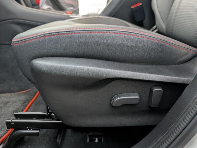 フォレスター Ｘ－ブレイク　ユーザー様買取車　ワンオーナー　ＤＯＰナビ　サイド・バックカメラ　フルセグテレビ　ＥＴＣ　ステアリングヒーター　シートヒーター　ルーフレール　レザーシート　ＬＥＤヘッドライト（39枚目）