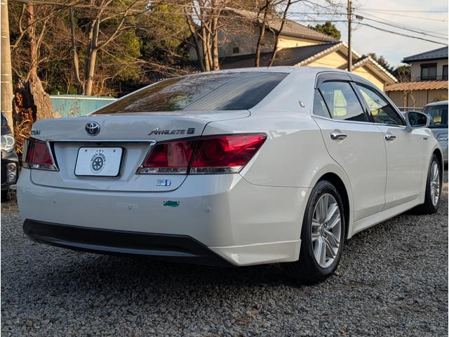 クラウンハイブリッド アスリートＳ　ユーザー様買取車　ワンオーナー　純正ナビゲーション　バックカメラ　フルセグテレビ　オートエアコン　ＬＥＤヘッドライト　ＥＴＣ　プッシュスタート　スマートキー（2枚目）