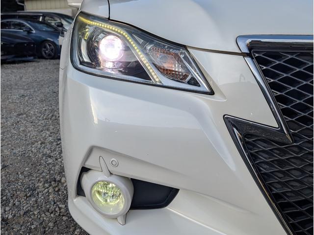 クラウンハイブリッド アスリートＳ　ユーザー様買取車　ワンオーナー　純正ナビゲーション　バックカメラ　フルセグテレビ　オートエアコン　ＬＥＤヘッドライト　ＥＴＣ　プッシュスタート　スマートキー（12枚目）