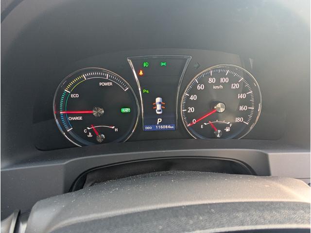 クラウンハイブリッド アスリートＳ　ユーザー様買取車　ワンオーナー　純正ナビゲーション　バックカメラ　フルセグテレビ　オートエアコン　ＬＥＤヘッドライト　ＥＴＣ　プッシュスタート　スマートキー（26枚目）