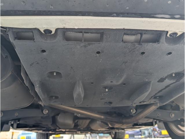 クラウンハイブリッド アスリートＳ　ユーザー様買取車　ワンオーナー　純正ナビゲーション　バックカメラ　フルセグテレビ　オートエアコン　ＬＥＤヘッドライト　ＥＴＣ　プッシュスタート　スマートキー（59枚目）