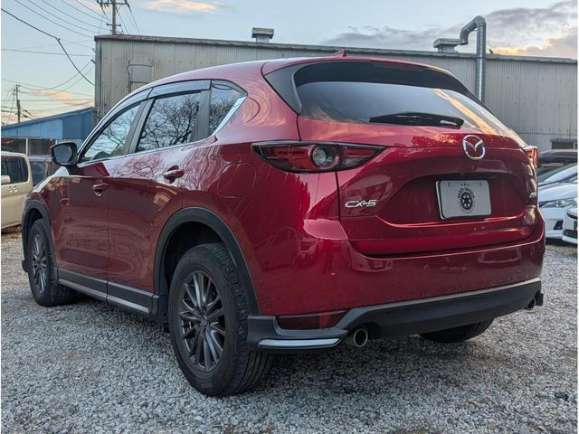 ＣＸ－５ ２０Ｓ　ユーザー様買取車　ワンオーナー　純正ナビゲーション　バックカメラ　フルセグテレビ　クルーズコントロール　ＬＥＤヘッドライト　プッシュスタート　スマートキー（2枚目）
