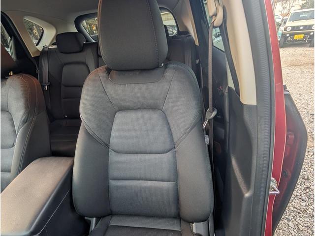 ＣＸ－５ ２０Ｓ　ユーザー様買取車　ワンオーナー　純正ナビゲーション　バックカメラ　フルセグテレビ　クルーズコントロール　ＬＥＤヘッドライト　プッシュスタート　スマートキー（34枚目）