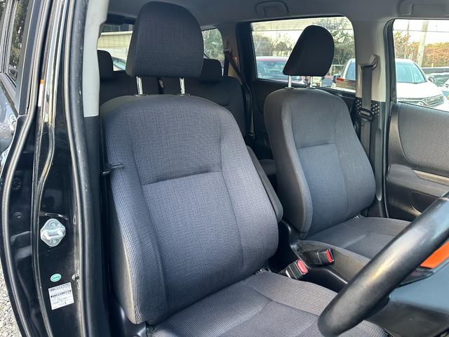 シエンタ ハイブリッドＧ　ユーザー様買取車　ワンオーナー　社外ナビ　バックカメラ　フルセグテレビ　両側電動スライドドア　オートエアコン　プッシュスタート　３列シート（42枚目）