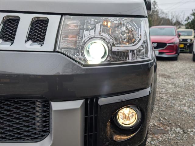 デリカＤ：５ Ｇ　パワーパッケージ　ユーザー様直接買取車両　関東１オーナー車両　４ＷＤ　ナビゲーション　バックモニター　ＥＴＣ　左右パワースライドドア　ディスチャージヘッドランプ　７人乗り　禁煙車　記録簿　インテリジェントキー（13枚目）