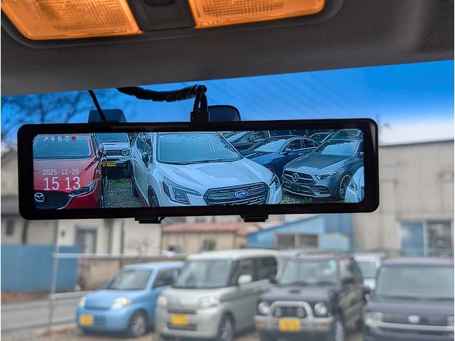 デリカＤ：５ Ｇ　パワーパッケージ　ユーザー様直接買取車両　関東１オーナー車両　４ＷＤ　ナビゲーション　バックモニター　ＥＴＣ　左右パワースライドドア　ディスチャージヘッドランプ　７人乗り　禁煙車　記録簿　インテリジェントキー（29枚目）