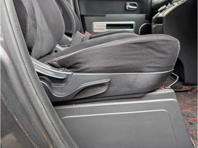 デリカＤ：５ Ｇ　パワーパッケージ　ユーザー様直接買取車両　関東１オーナー車両　４ＷＤ　ナビゲーション　バックモニター　ＥＴＣ　左右パワースライドドア　ディスチャージヘッドランプ　７人乗り　禁煙車　記録簿　インテリジェントキー（33枚目）