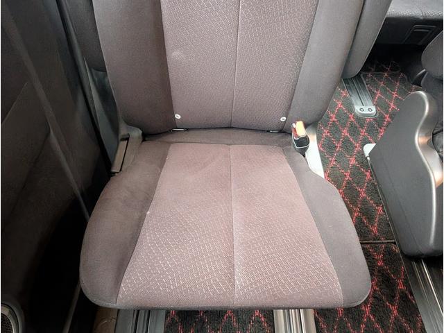 デリカＤ：５ Ｇ　パワーパッケージ　ユーザー様直接買取車両　関東１オーナー車両　４ＷＤ　ナビゲーション　バックモニター　ＥＴＣ　左右パワースライドドア　ディスチャージヘッドランプ　７人乗り　禁煙車　記録簿　インテリジェントキー（40枚目）