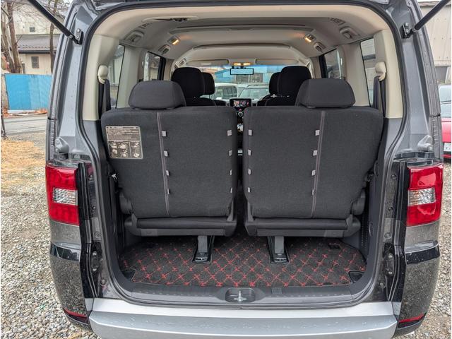 デリカＤ：５ Ｇ　パワーパッケージ　ユーザー様直接買取車両　関東１オーナー車両　４ＷＤ　ナビゲーション　バックモニター　ＥＴＣ　左右パワースライドドア　ディスチャージヘッドランプ　７人乗り　禁煙車　記録簿　インテリジェントキー（52枚目）