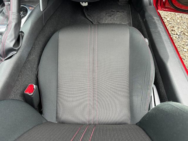 ロードスター Ｓスペシャルパッケージ　ユーザー様買取車　メーカーナビゲーション　バックカメラ　フルセグテレビ　ＬＥＤヘッドライト　ＥＴＣ　シートヒーター　ブラインドスポットモニター　オートエアコン　プッシュスタート　スマートキー（35枚目）