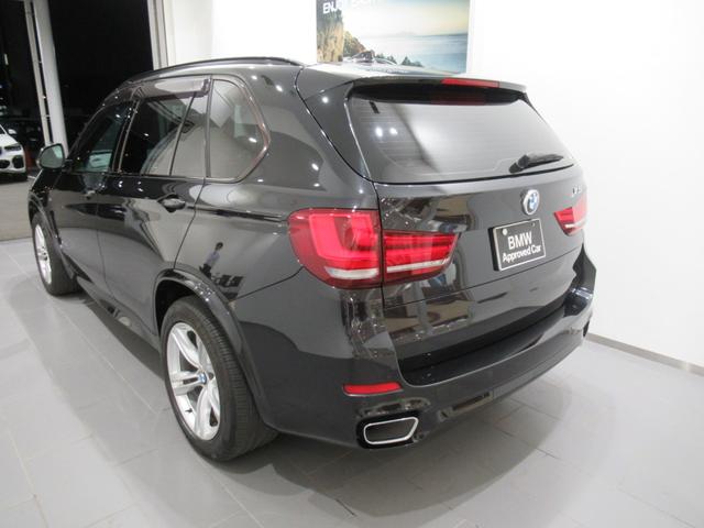 xDrive 35d Mスポーツ 7人乗り セレクトパッケージ パノラマガラスサンルーフ ブラックレザー シートヒーター 電動シート LEDライト ETC2.0 コンフォートアクセス オートトランク(5枚目)