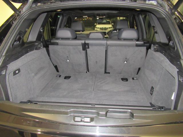 xDrive 35d Mスポーツ 7人乗り セレクトパッケージ パノラマガラスサンルーフ ブラックレザー シートヒーター 電動シート LEDライト ETC2.0 コンフォートアクセス オートトランク(18枚目)