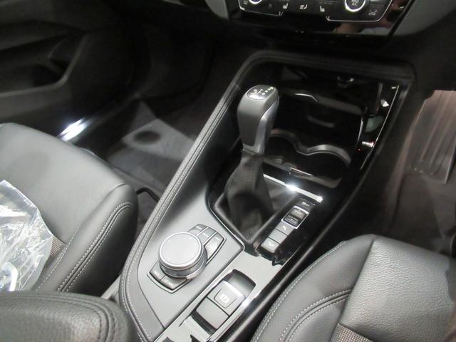 xDrive 18d xライン セレクトパッケージ コンフォートパッケージ パノラマガラスサンルーフ コンフォートアクセス オートトランク バックカメラ(10枚目)
