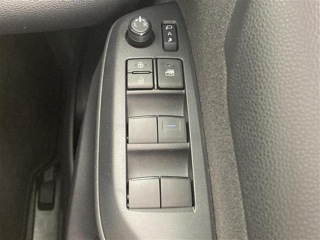 ヤリス Ｘ　ＴＳＳ　純正メモリーナビ　ＰＫＳＢ　ＥＴＣ　バックモニター　レーダークルコン　ＬＫＡ　ブルートゥース　マニュアルエアコン　ＵＳＢ　スマートキー（20枚目）