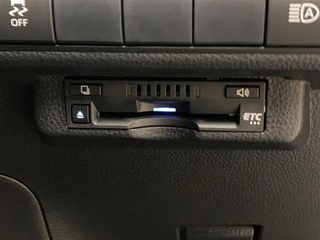 カローラツーリング ハイブリッド　Ｓ　プッシュスタート　ＲＣＴＡ　ＲＳＡ　ＴＳＳ　Ｔコネクト対応純正ディスプレイオーディオナビ　ブルートゥース　ドライブレコーダー　　レーダークルーズコントロール　ＬＥＤヘッドライト　バックモニター（18枚目）