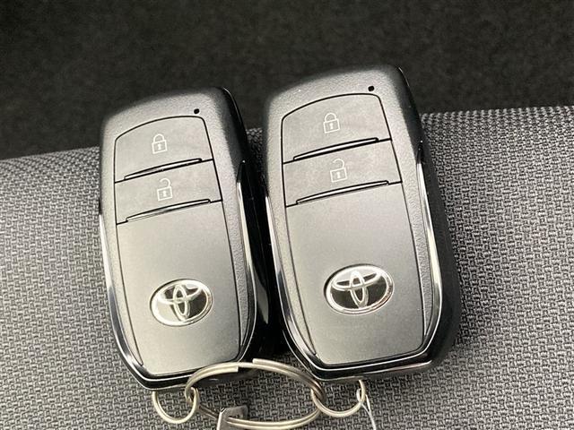 プリウス G 雹害 プッシュスタート PDA RCD RCTA RSA 後方車両接近告知 安心降車アシスト 周辺車両接近時サポート レーダークルーズコントロール TSS 全周囲カメラ BSM フルセグTV LED(23枚目)