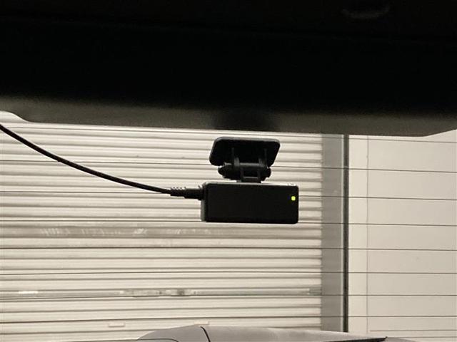 カローラクロス ハイブリッド Z 4WD トヨタセーフティセンス ディスプレイオーディオ パノラミックビューモニター パワーバックドア バックモニター ETC2.0 社外前後ドラレコ ステアリングヒーター フロントワイパーデアイサー(20枚目)