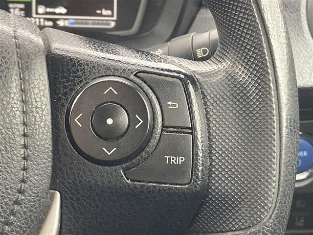 カローラフィールダー ハイブリッド EX プッシュスタート トヨタセーフティセンス CD・DVD再生 フルセグTV Tコネクトナビ Bluetooth接続 ドライブレコーダー LEDヘッドライト スマートキー ETC バックモニター(13枚目)
