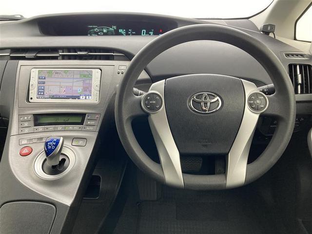 プリウス S バックモニター 純正メモリーナビ コーナーセンサー ETC Bluetooth ワンセグテレビ CD/DVD再生 プッシュスタート 横滑り防止装置 アンチロックブレーキシステム 走行距離無制限保証(2枚目)