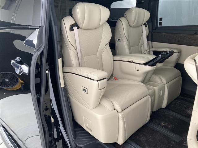 アルファードハイブリッド エグゼクティブラウンジ モデリスタエアロ シートメモリ3セット デジタルインナーミラー JBL HUD RSA PDA RCTA FCTA RCD 後方車両接近告知 安心降車アシスト 周辺車両接近時サポート シートエアコン(44枚目)